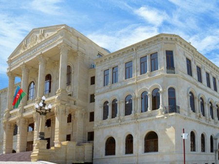 Azərbaycan Qarabağda qanunsuz qızıl çıxaran xarici şirkətləri beynəlxalq məhkəməyə verəcək