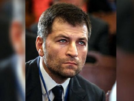 Rusiyada daha bir "oliqarx əməliyyatı" və milyarderin həbsi: Leyla Məmmədzadə də saxlanıldı