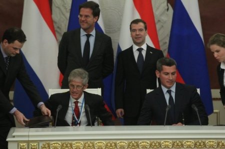 Milyarder Ziya Maqomedovun qəfil həbsi: onun da başını “boz kardinal” yeyib?