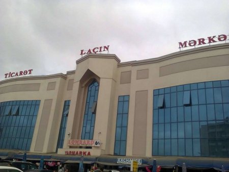 Bakıda kirayə paltar geyən “Hürrəm Sultan”lar, “Sultan bəylər” kəskin artdı