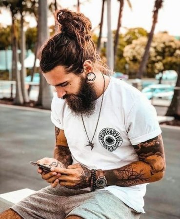 Sağlam və sürətli saqqal uzatmağın YOLLARI