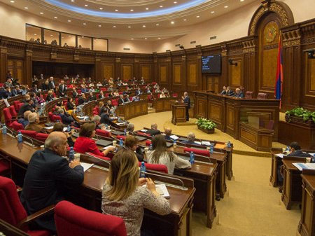 Yerevanı bir neçə saat ərzində qorxu altında saxlayan bakılı