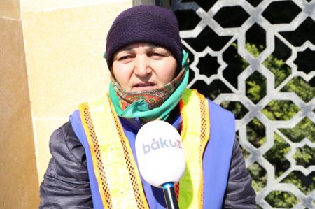 Bakıda insanları ölümlə üz-üzə qoyan yarımçıq piyada keçidi