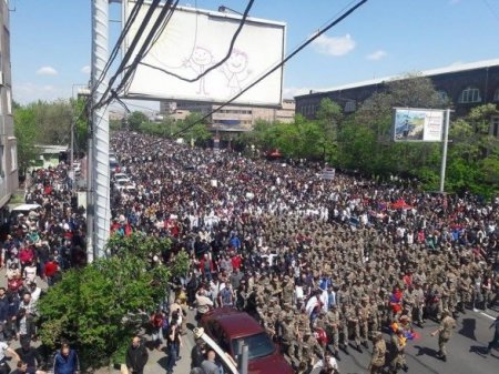 “Oliqarxların kökü kəsilməsə heç nə alınan deyil...”