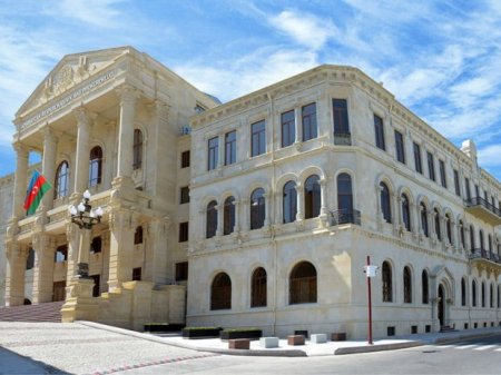 Azərbaycana illərdir saxta dərman gətirib yayan mafiozlar çökdürüldü, biri peyvənd inhisarçısıdır