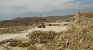 Azərbaycanda 250 daş və qum karxanasının fəaliyyəti dayandırıldı