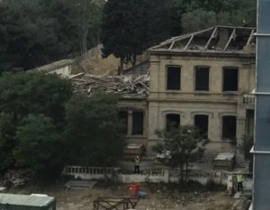 “Karat Holdinq”: “Tağıyevin evinin sökülməsinə aidiyyatımız yoxdur”