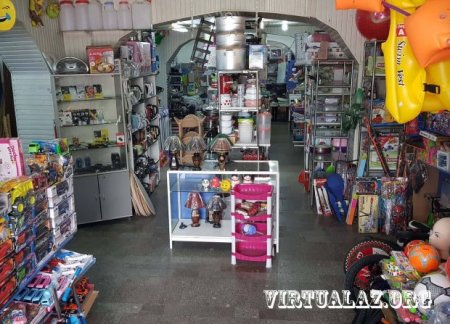 Bakıda, “Şərq bazarında” lələ köçüb, yurdu qalıb