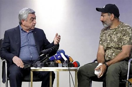 Sərkisyanın istefadan qabaq Moskva ilə intensiv danışıqları üzə çıxdı