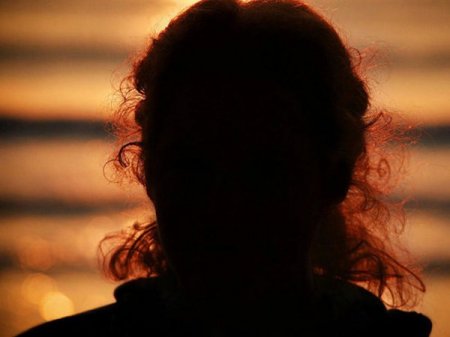 Bakıda qadın kişini evinə çağırdı, daha sonra şantaj etdi