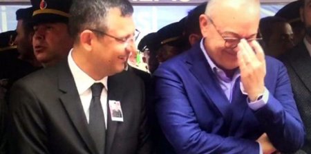 Şəhid cənazəsi başında gülən deputatlar…