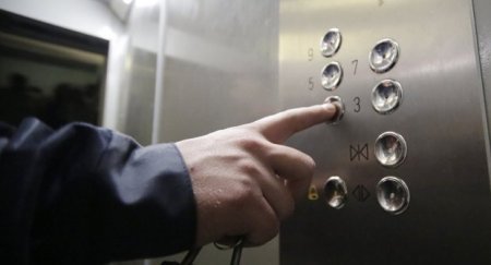 Mini-oliqarx Şükürov və Bakıda lift qəzaları
