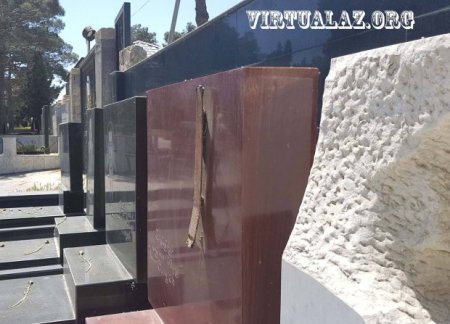 II Fəxri Xiyabanda və ətrafında məzarüstü abidələr oğurlandı
