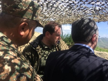 Ermənistanın müdafiə və xarici işlər nazirləri Naxçıvan sərhədində