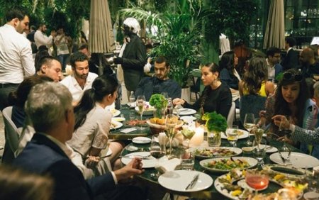Əliyevlər, hakim elita və məmurlar Aida Mahmudovanın restoranında