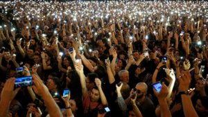“Bu sistem dağılmasa yerimdən tərpənən deyiləm...”