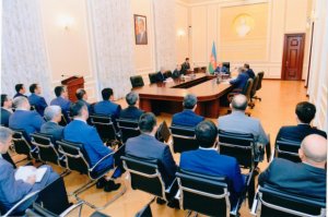 21 notariusun fəaliyyətinə xitam verildi