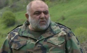 General Saroyan yırtıcı dostu Manvel haqda: "İndi ona nə deyim? Sən "tuşonkasan" deyim?" General Saroyan yırtıcı dostu Manvel haqda: "İndi ona nə deyim? Sən "tuşonkasan" deyim?"