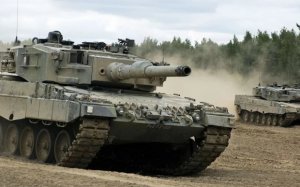 Azərbaycan “Leopard” tanklarının istehsalçısı ilə danışıqlar aparır Azərbaycan “Leopard” tanklarının istehsalçısı ilə danışıqlar aparır