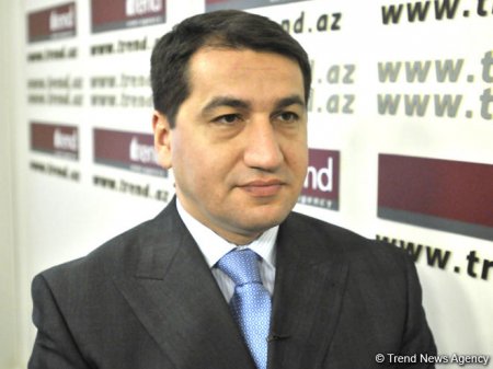 Hikmət Hacıyev: “Rusiyalı həmkarımın şifahi cavabının rəsmi saytda dəyişdirilməsini başa düşə bilmirəm”