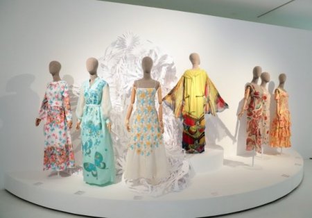 Leyla Əliyeva "Moda məkanı" sərgisinin açılışında iştirak edib