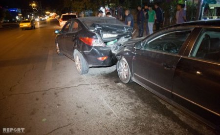 Bakıda sərxoş sürücü sükan arxasında yuxuladı və qəza törətdi