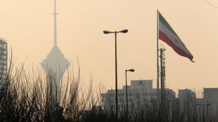 İranda qadınlarla bağlı daha bir ilk yaşandı