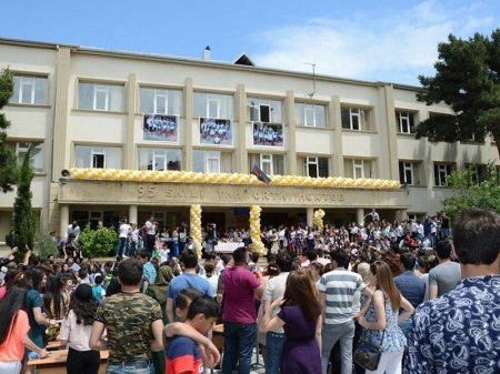 Paytaxtda təmir olunacaq məktəblərin SİYAHISI açıqlandı
