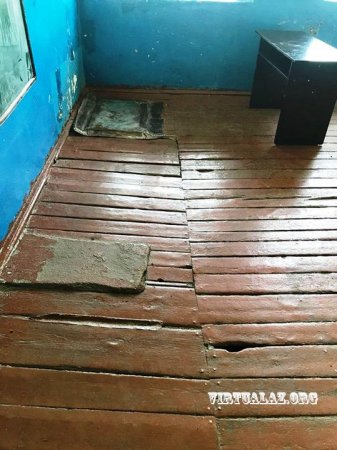 Göyçayın Potu kəndində çar II Nikolayın vaxtında tikilmiş məktəb binasının halı