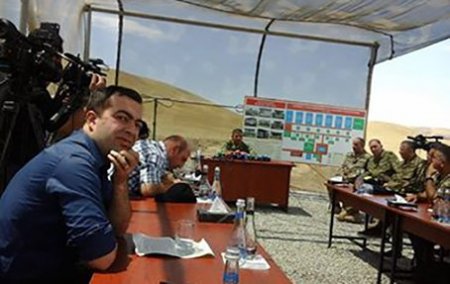 Zakir Həsənov: “Laçına gedən yola artıq ordumuz nəzarət edir”