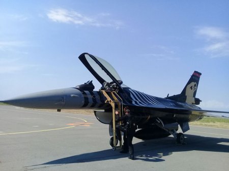 Türkiyə F16-ları Azərbaycan gəldi