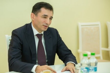 Səfir Qüdsi Osmanovun oğlu azadlığa çıxdı
