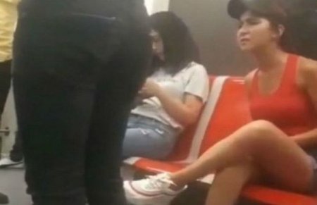 Şortikə görə tənqid edilən qız indi də “mini”də