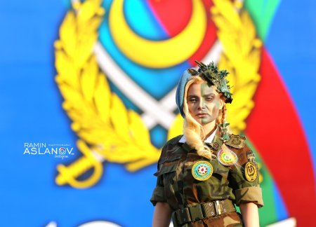 Azərbaycanın ən gözəl kəşfiyyatçı xanımından fotosessiya