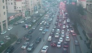 Tbilisi prospektində hərəkət zolaqları artırılacaq, yeni svetoforlar quraşdırılacaq