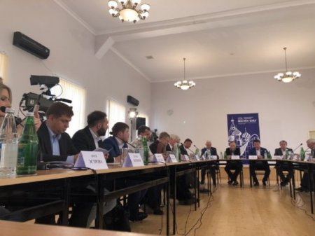Valeri Korovin: “Amerikalılar Ermənistanı işğal edib”