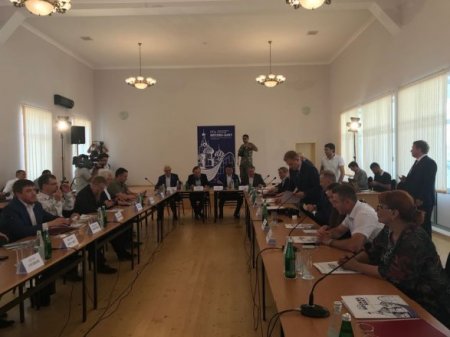 Valeri Korovin: “Amerikalılar Ermənistanı işğal edib”