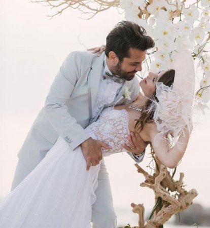 Məşhur cütlük boşandı?