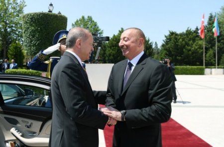 Ərdoğan: “Qardaşım İlham Əliyevlə NATO-nun sammitinə gedirik”