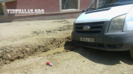Bakının mərkəzində bir küçənin sakinləri 10 gündür susuz qalıb
