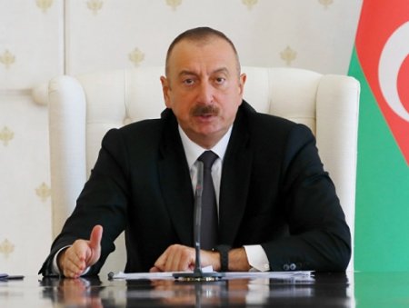 İlham Əliyev elektrik enerjisi və qaz təchizatına nəzarəti sərtləşdirir