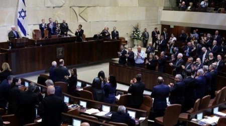 İsrail rəsmən yəhudi dövləti oldu