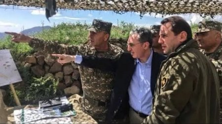 “Azərbaycanın Naxçıvan istiqamətində qoşun cəmləşdirməsi bizi çox narahat edir...”