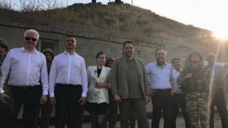 Maksim Şevçenko: “Mən Azərbaycan hərbçilərinə baş çəkdim, onlar müharibəyə hazırdır...”