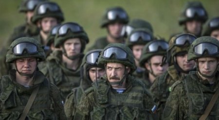 Rusiya qərb sərhədlərinə qoşun topladı