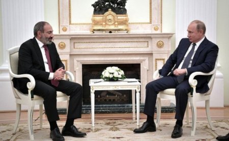 Rusiya sərhədlərində “Abrams” tankları, “Apaçi” vertolyotları