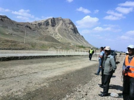 Azərbaycan şirkəti Qırğızıstanda fəhlələrin pulunu vermir