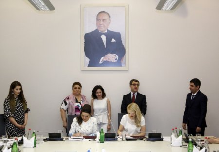 Azərbaycanın qadın sahibkarları Həştərxanda