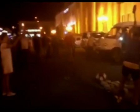Ermənilərdən daha bir vandallıq: Milli Qəhrəmanımızın qəbirini dağıdıb, məzar daşını qırıb Xankəndi küçələrinə səpdilər