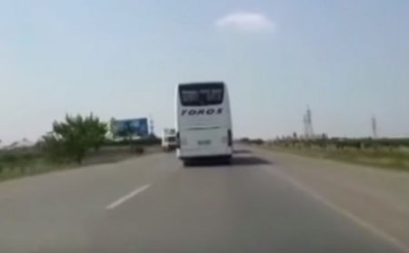 İstanbul-Gəncə-Bakı avtobusu Şəmkirdə hansı hoqqalardan çıxdı?